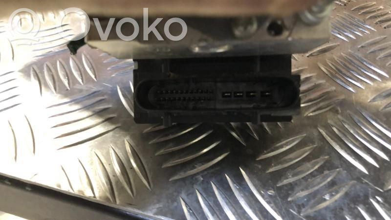 ABS control unit/module   8200329951