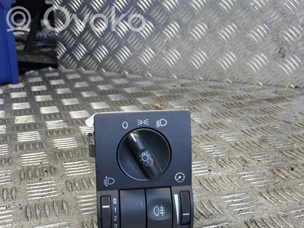 Opel Corsa C Light switch 