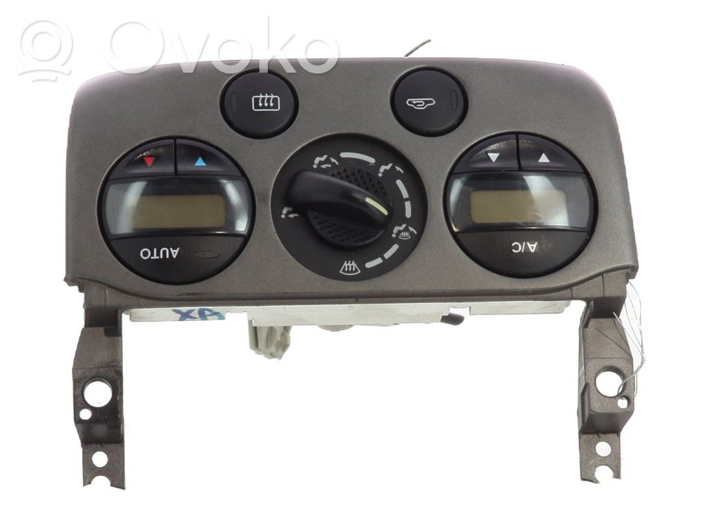 Nissan Primera Climate control unit 