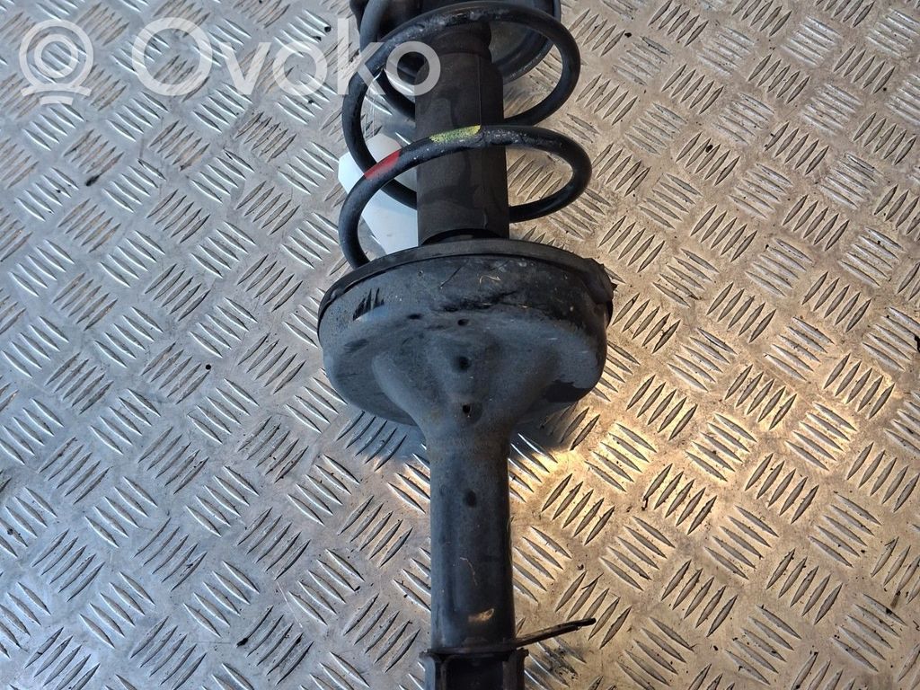 Renault Clio II Amortyzator osi przedniej ze sprężyną 