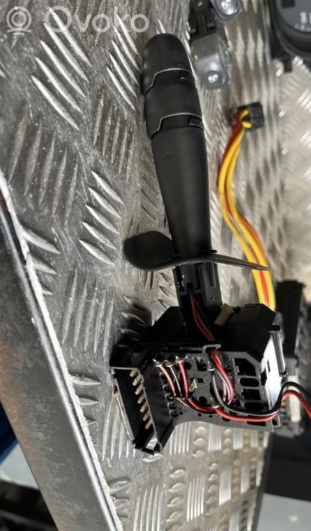 Renault Megane I Indicator stalk 
