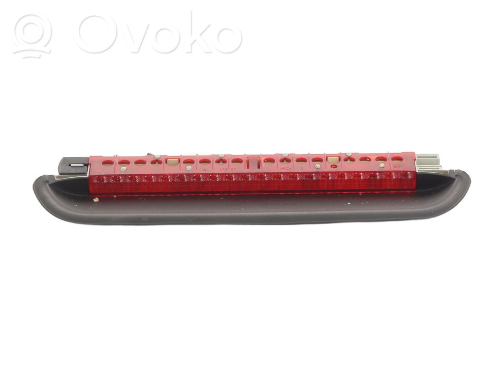 Kolmas/lisäjarruvalo   632569466149