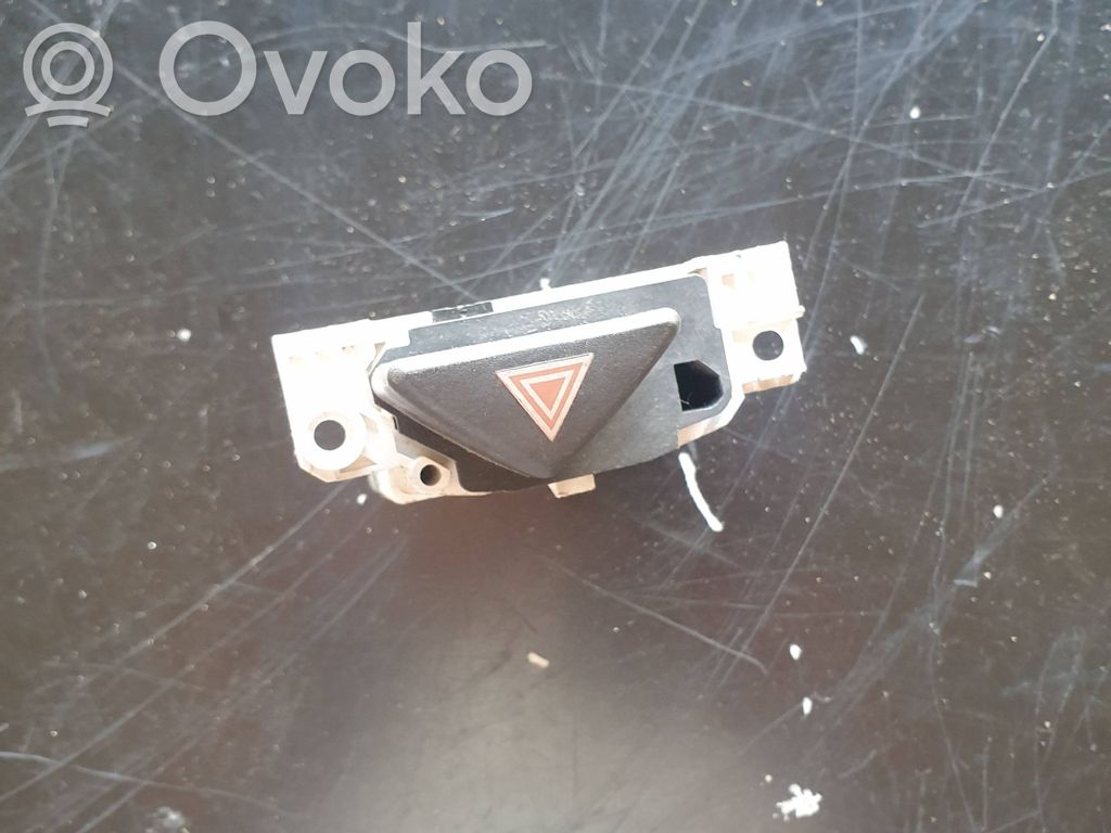 Ford Focus Hazard light switch 