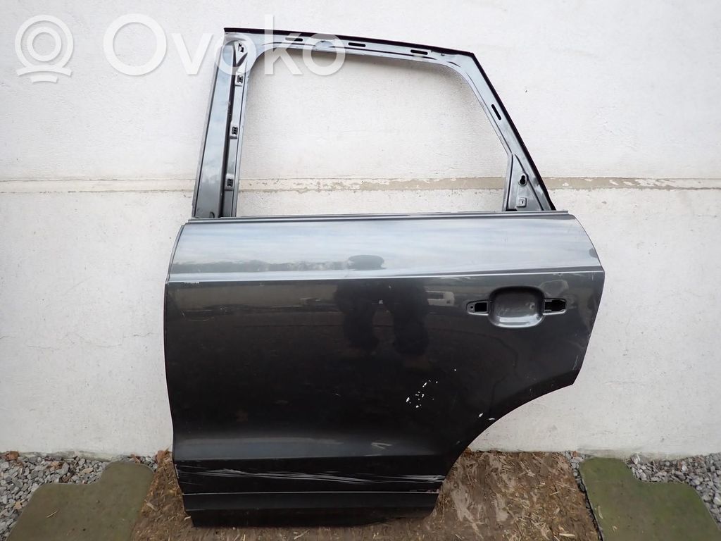 Puerta trasera   8U0833051B,8U0833051B