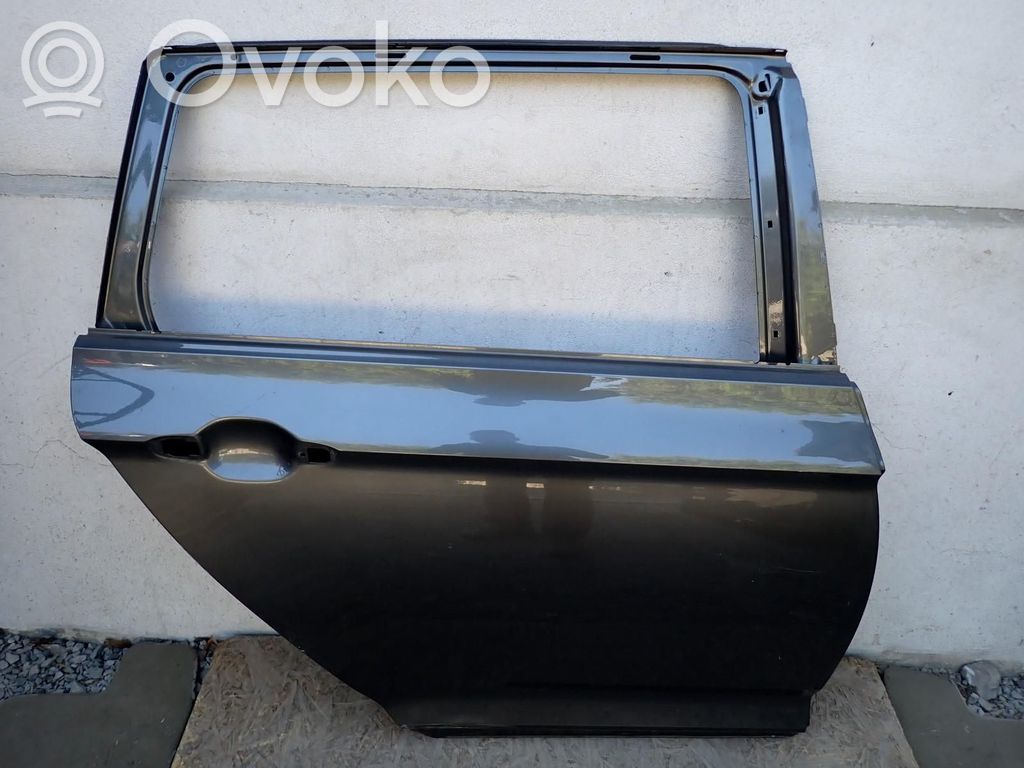 Volkswagen PASSAT B8 Puerta trasera 