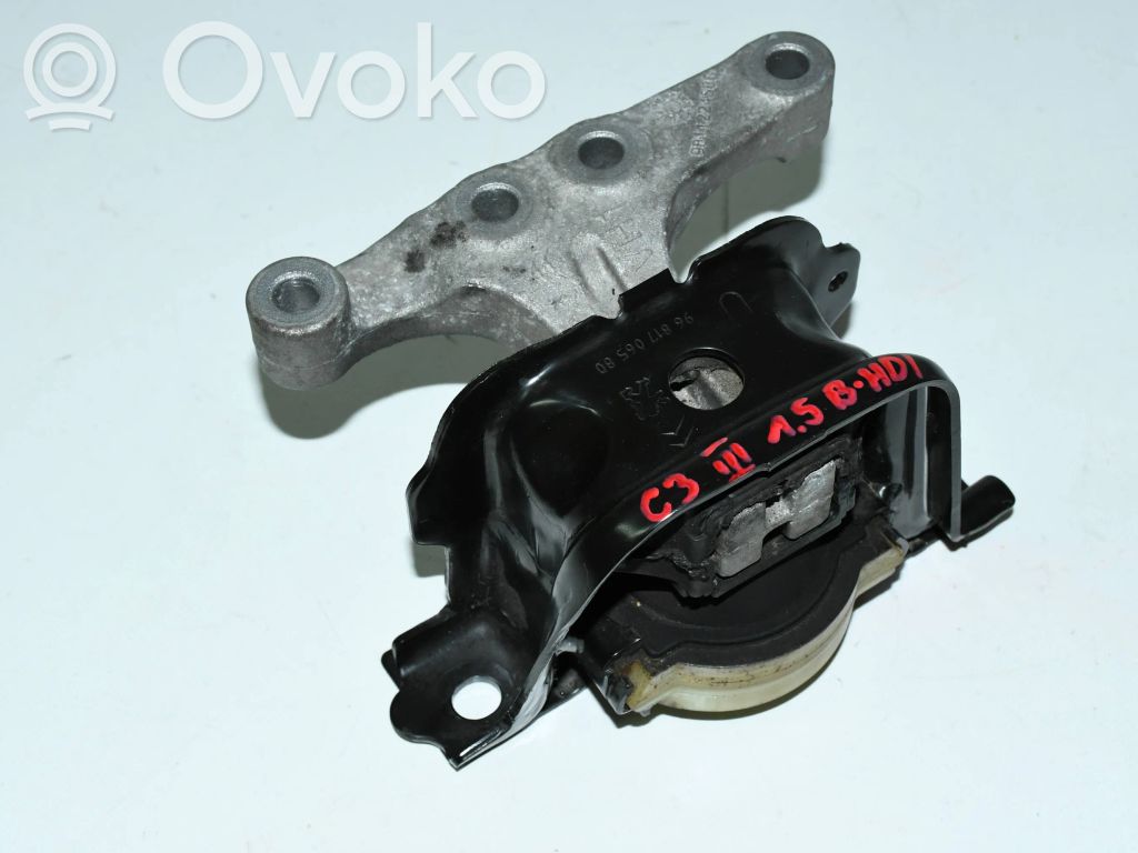 Engine mounting bracket   9811224580,9681706580