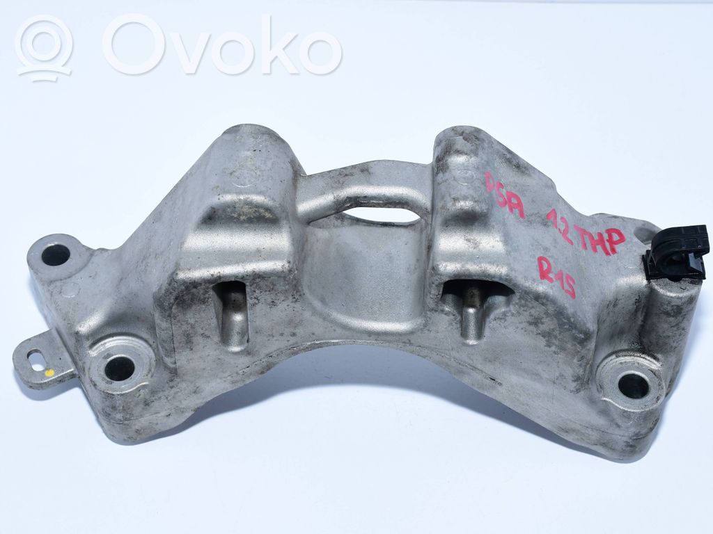 Citroen C4 II Engine mounting bracket 