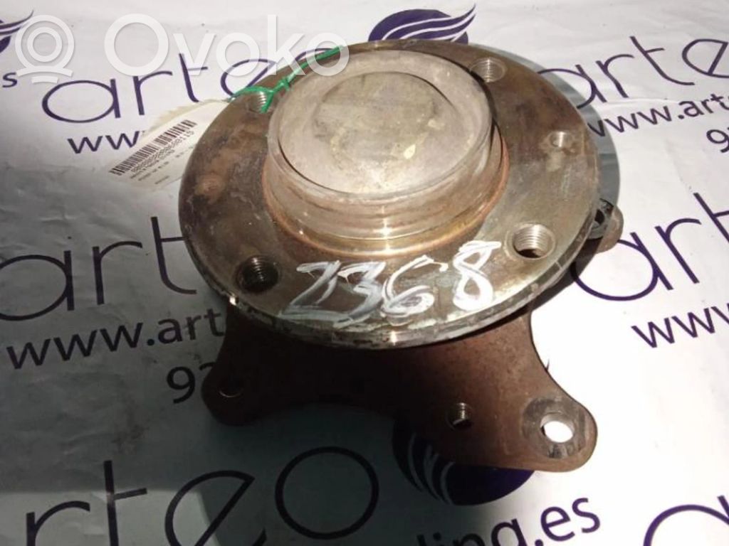 Peugeot 307 Aizmugurē riteņa rumbas vārpstas šarnīrs (stupica, capfa) 