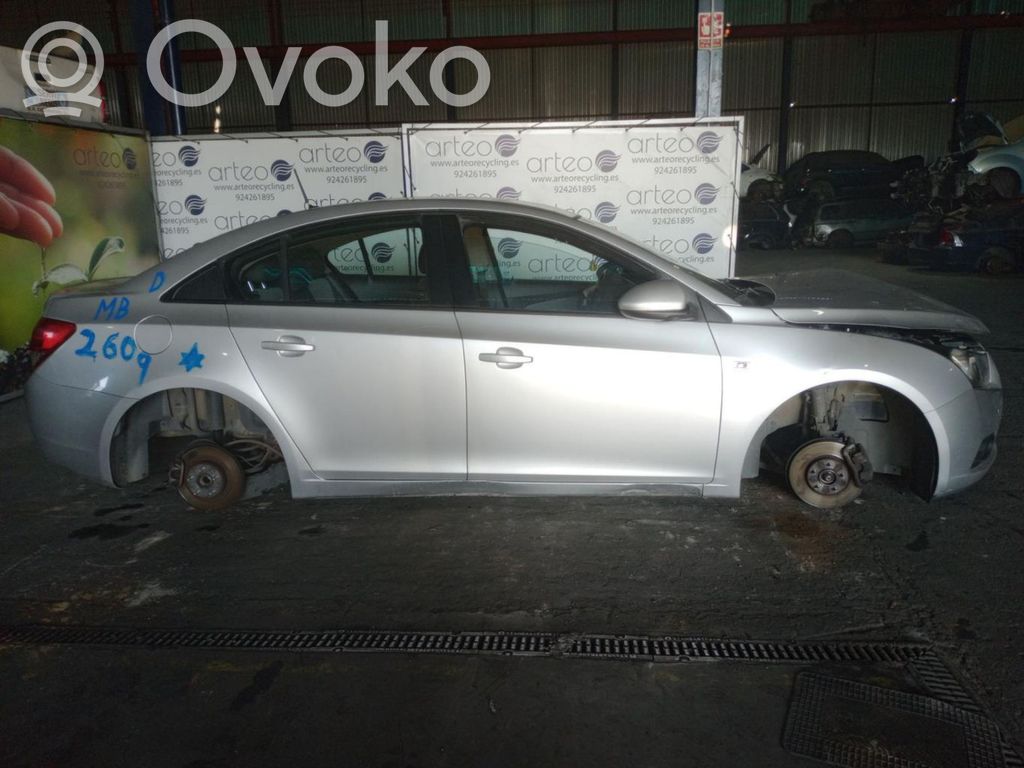 Chevrolet Cruze Wał napędowy / Komplet 