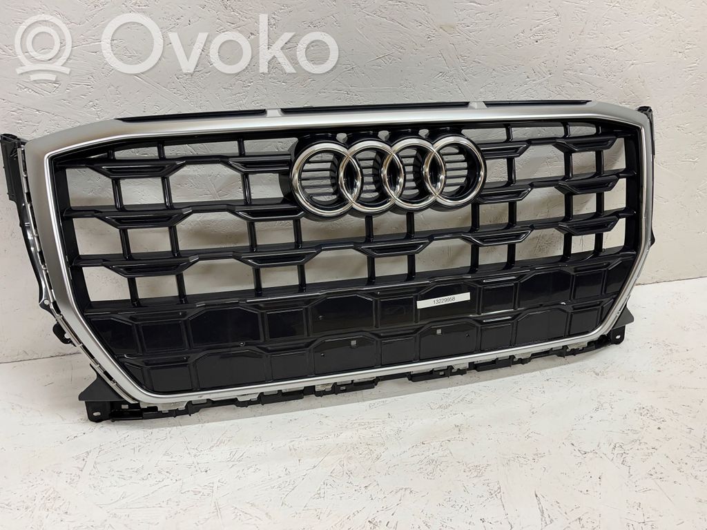 Audi Q2 - Etupuskurin ylempi jäähdytinsäleikkö 