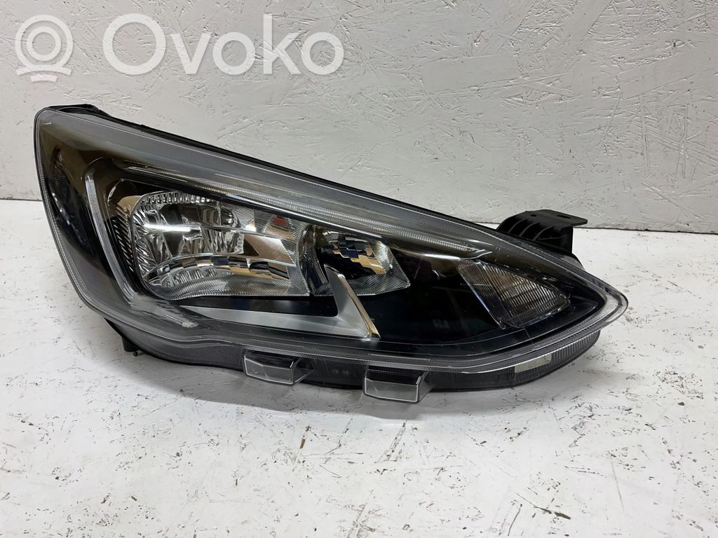 Headlight/headlamp   MX7B13E014CD