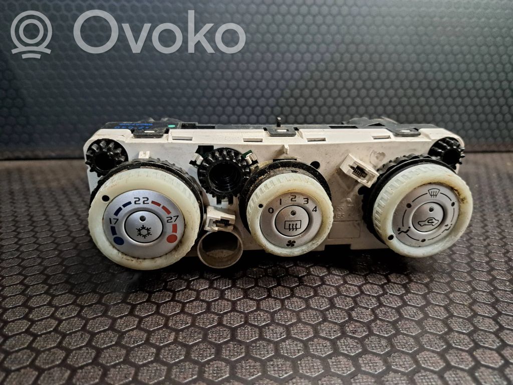 Mitsubishi Colt Climate control unit 