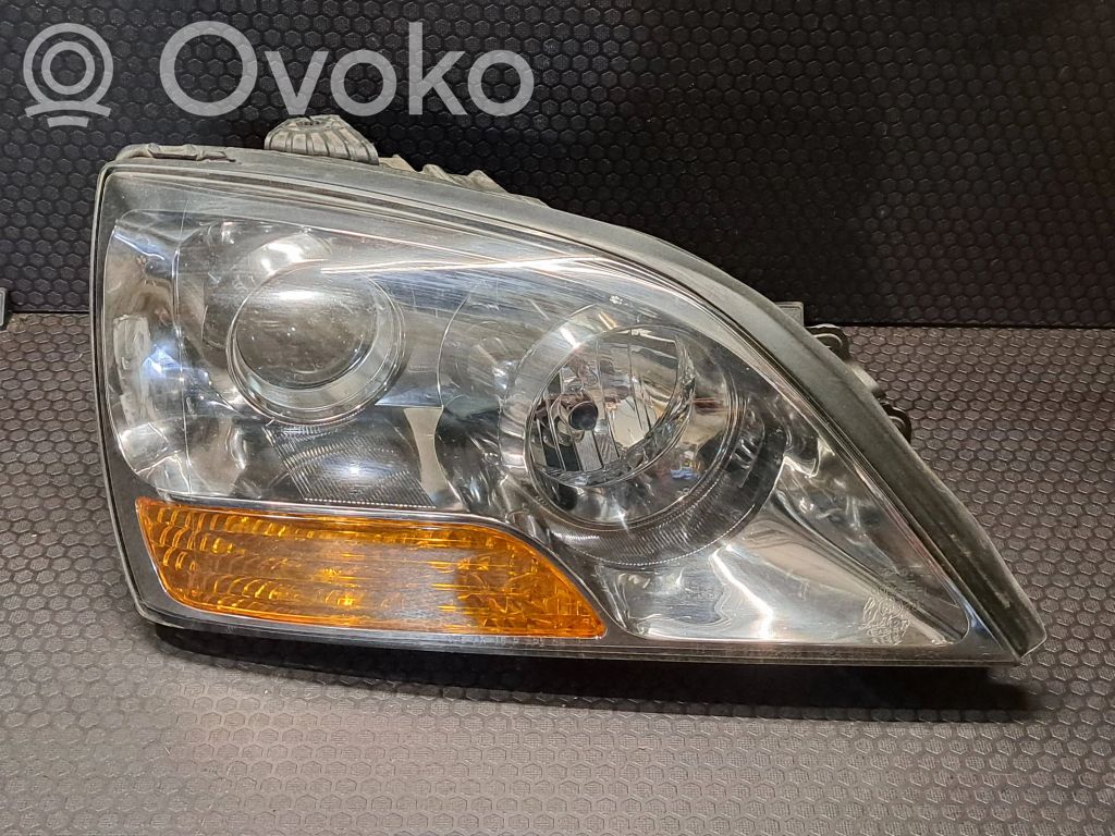 KIA Sorento Headlight/headlamp 