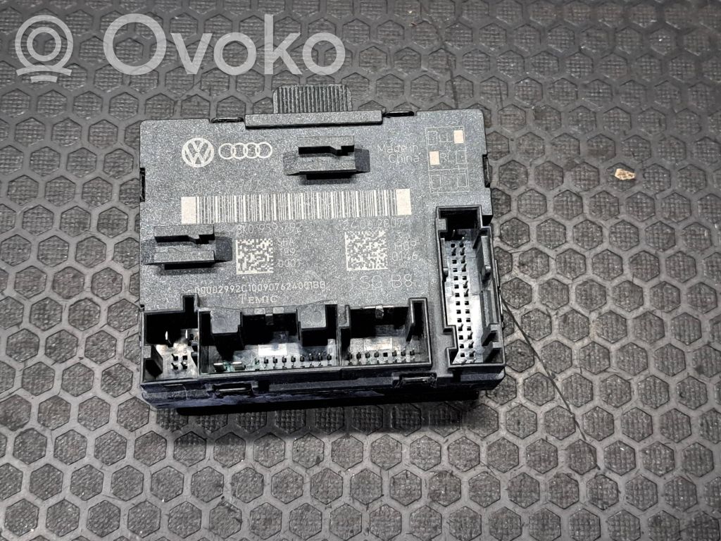 Unité de commande module de porte   8K0959792