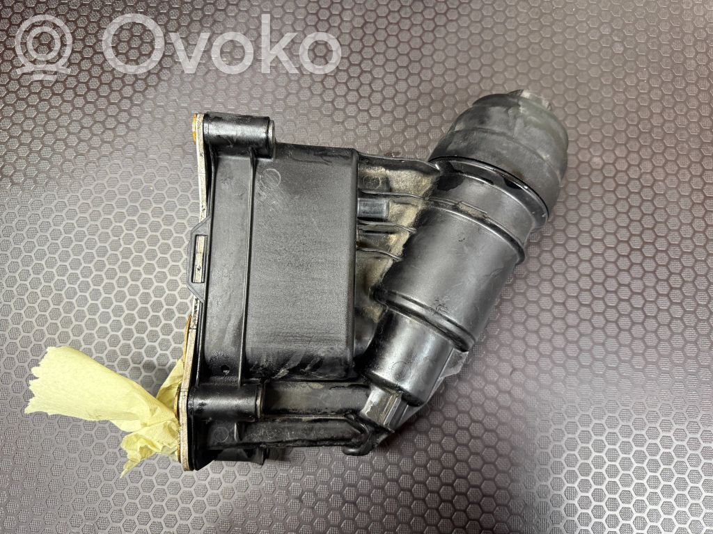 BMW 5 F10 F11 Mocowanie / uchwyt filtra oleju 