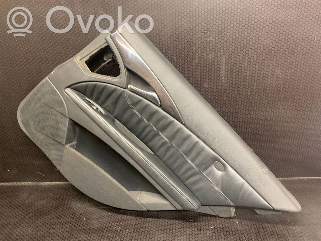 Mercedes-Benz E W211 Boczki / Poszycie drzwi tylnych 