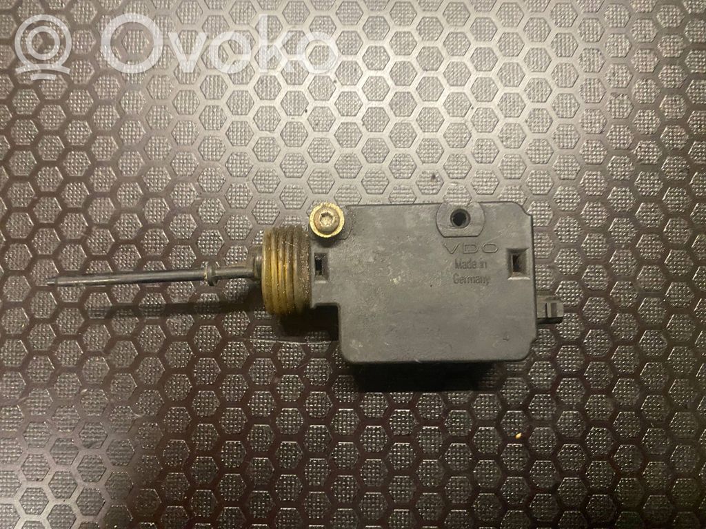BMW 3 E36 Central locking motor 