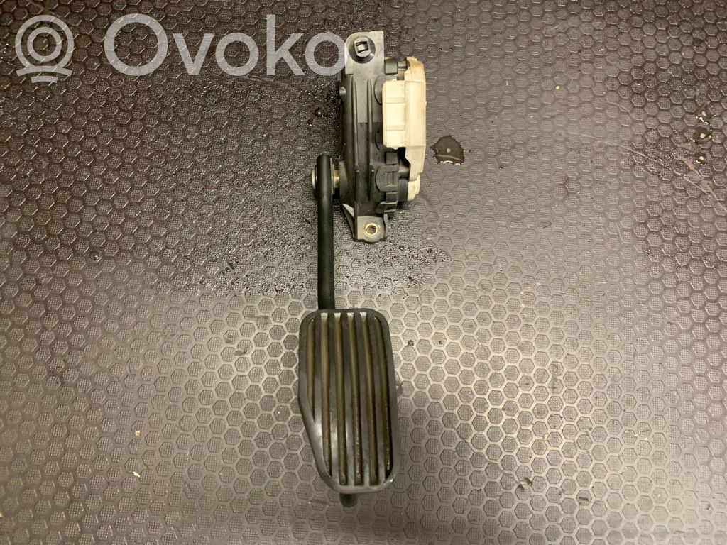 Volvo S80 Accelerator throttle pedal 