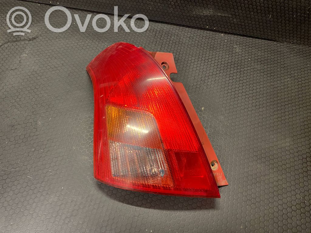 Suzuki Swift I Lampa tylna 