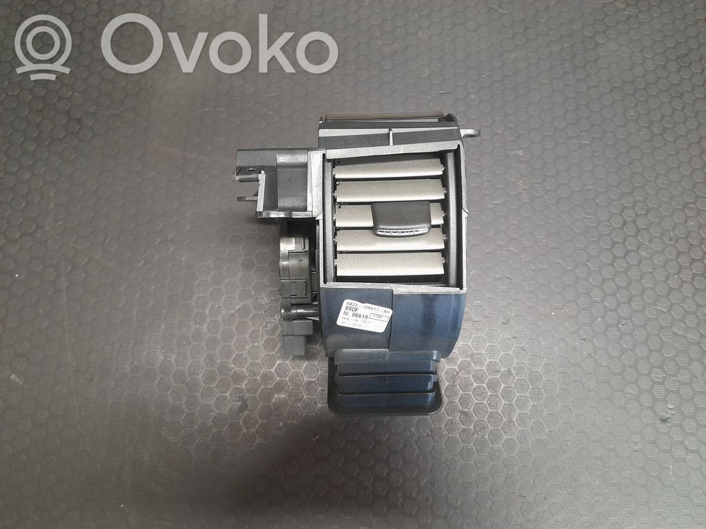 Jaguar XF X250 Dysze / Kratki środkowego nawiewu deski rozdzielczej 