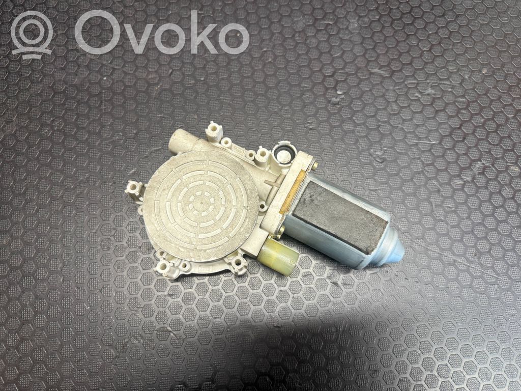 Front door window regulator motor   E007006001B,9030188