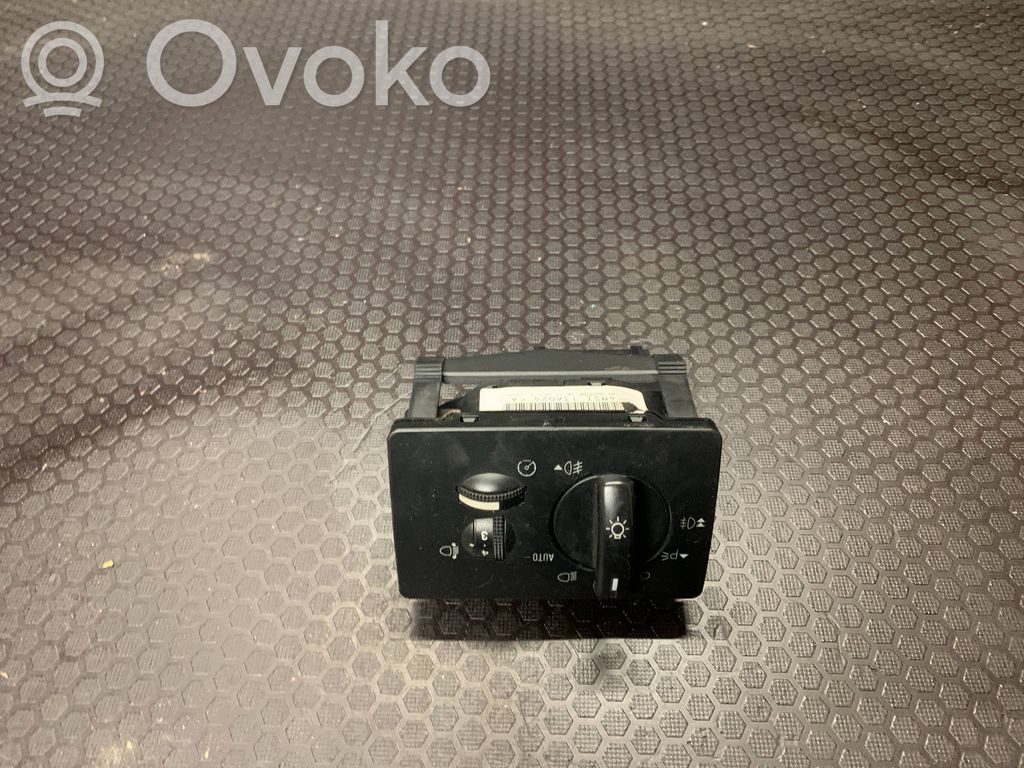 Interruptor de luz   4M5T13A024CA,04059730
