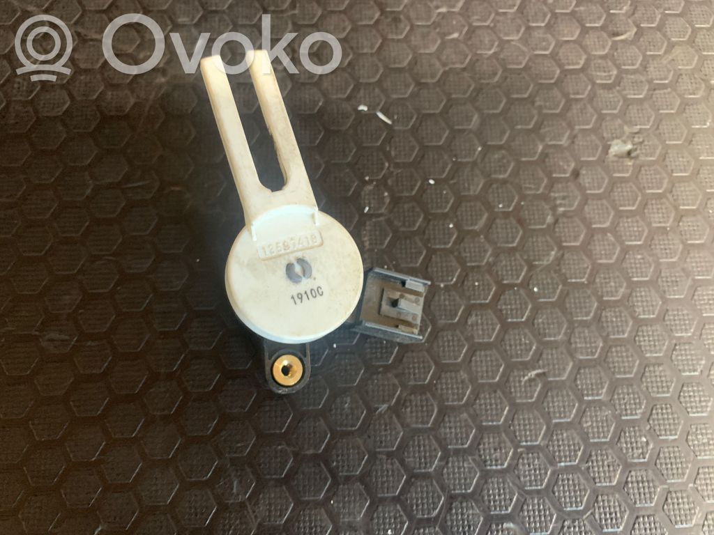 Opel Insignia A Brake pedal sensor switch 