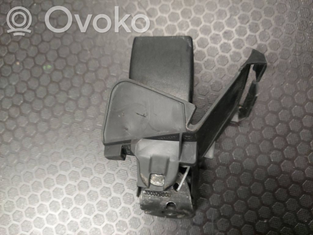 Audi A6 S6 C6 4F Klamra tylnego pasa bezpieczeństwa 