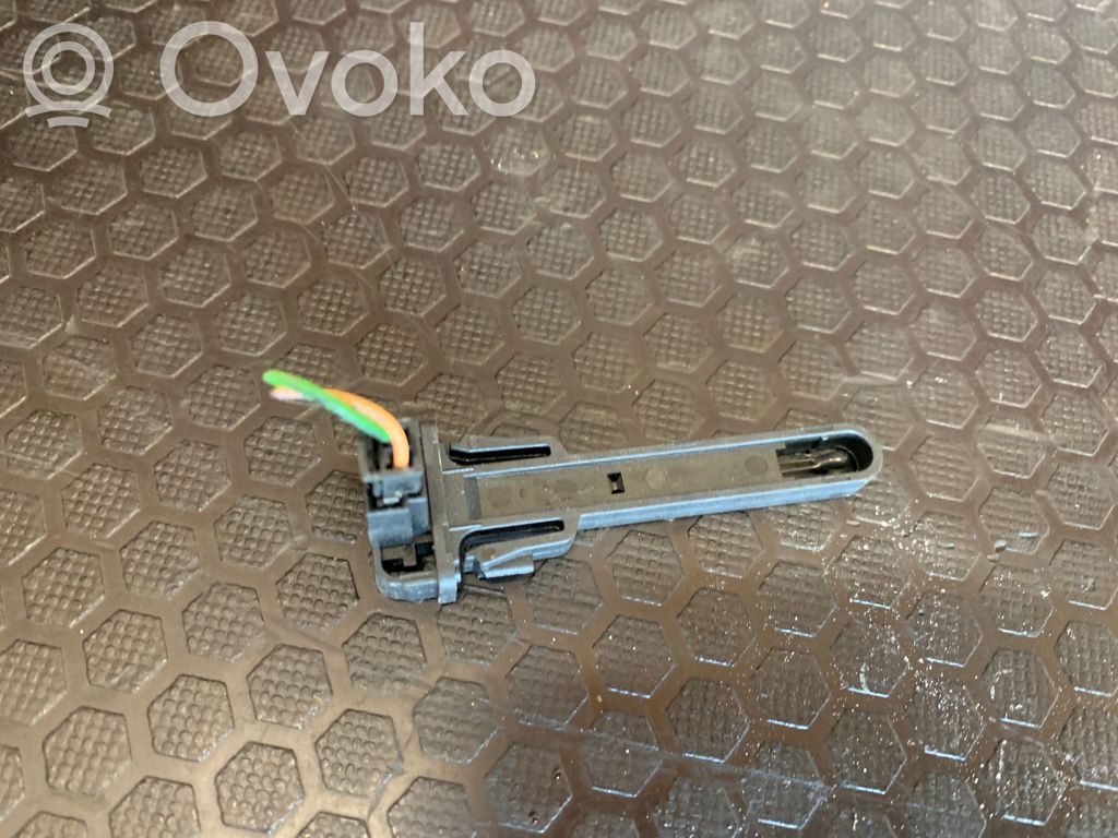 Peugeot 407 Interior temperature sensor 