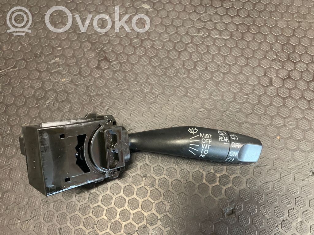 Honda CR-V Valytuvų rankenėlė 