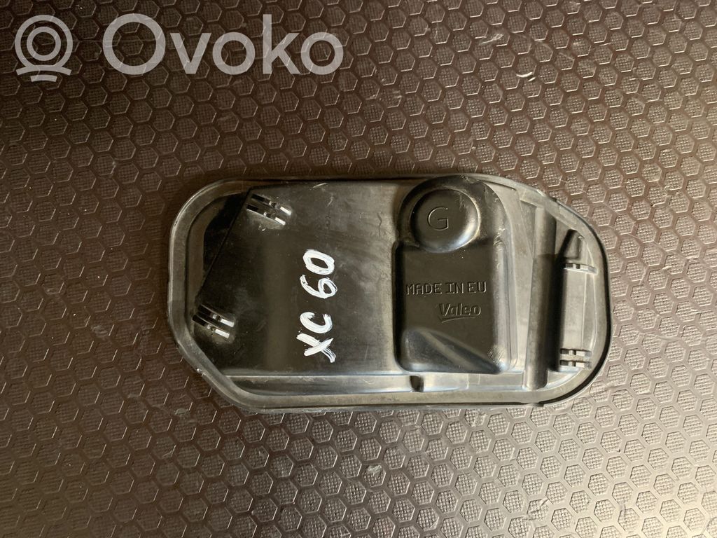 Volvo XC60 Deckel Abdeckung Scheinwerfer 