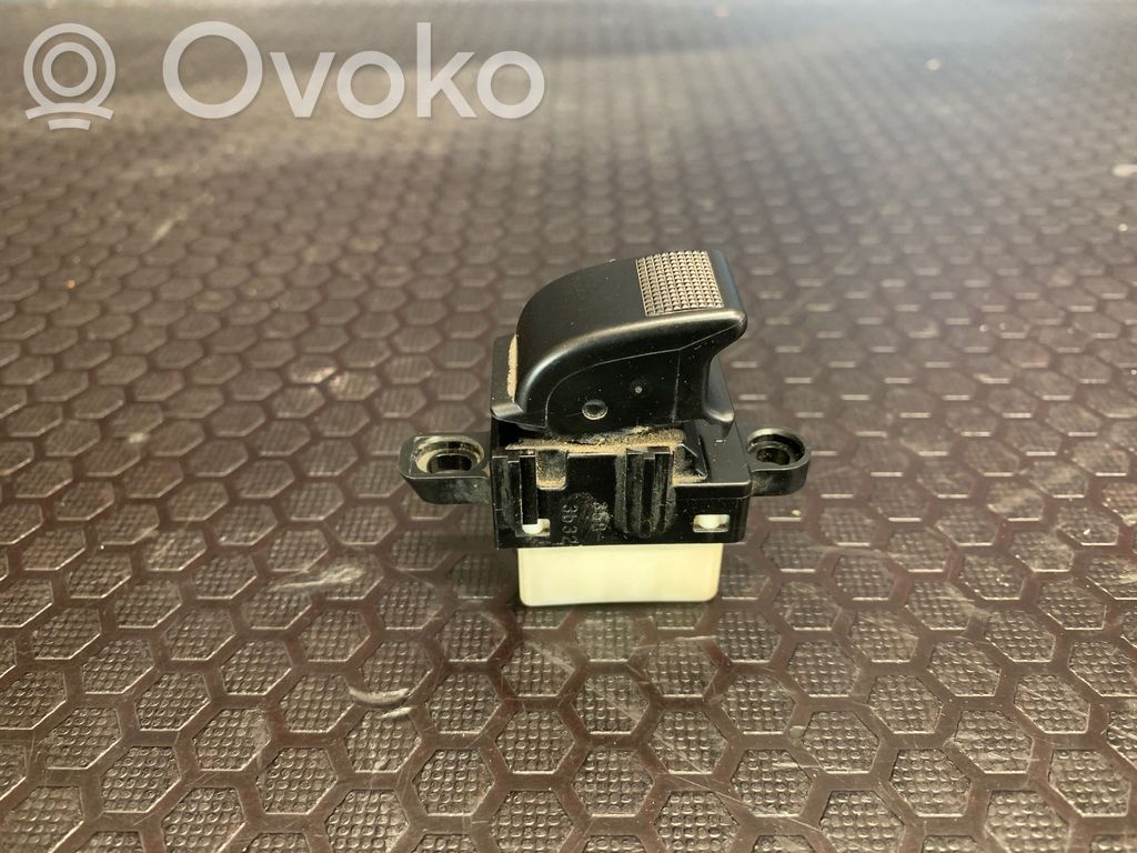 Mazda 6 Electric window control switch 