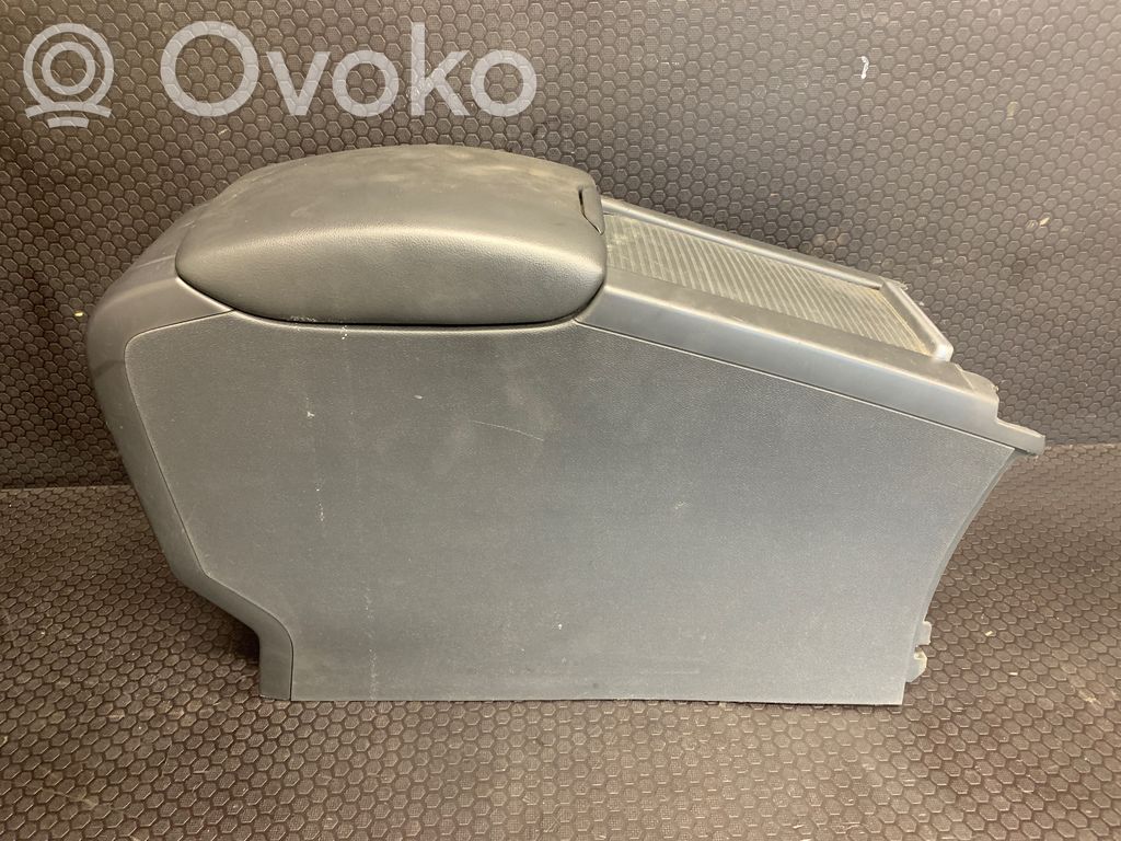 Volvo XC60 Armrest 