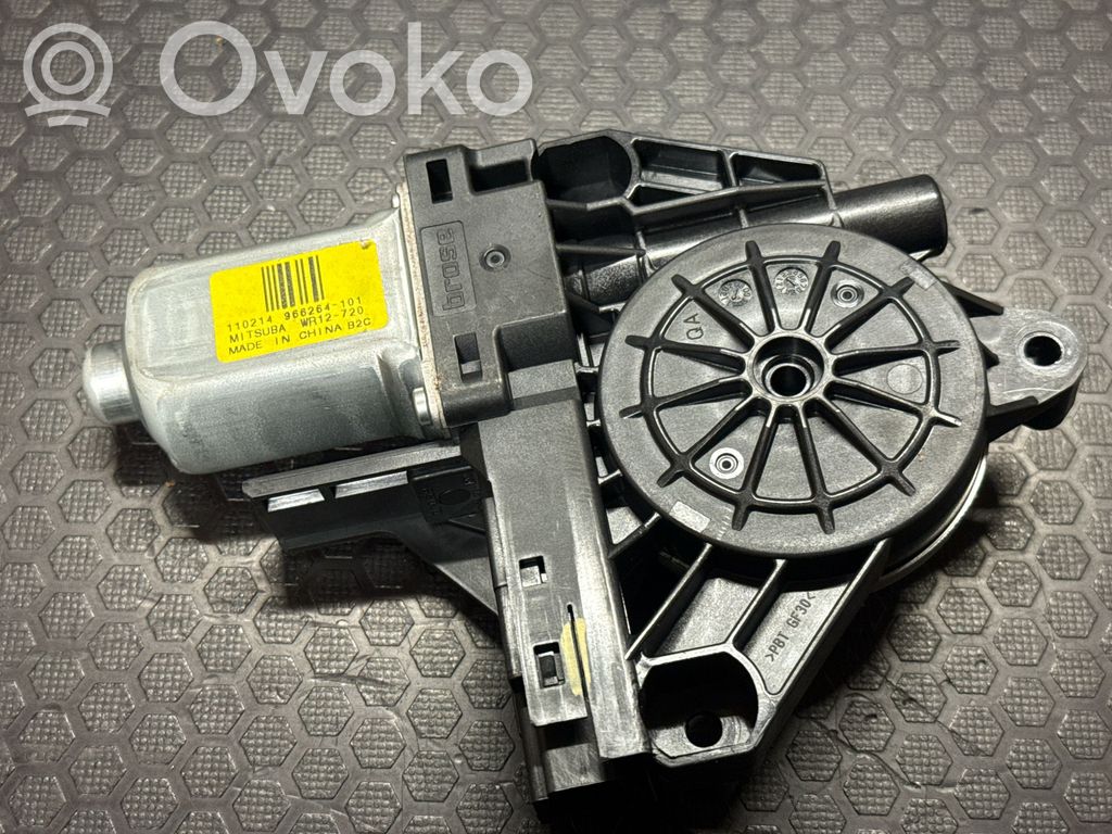 Volvo XC60 Silniczek podnoszenia szyby drzwi tylnych 