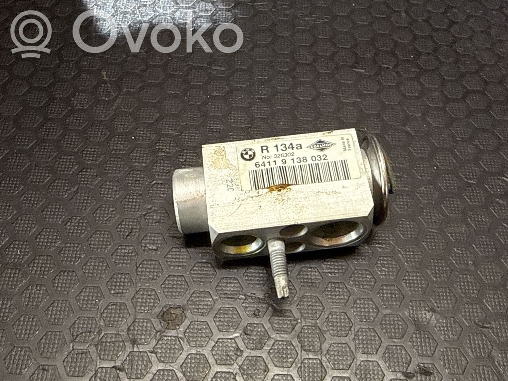 BMW 5 E60 E61 Klimaventil Expansionsventil 