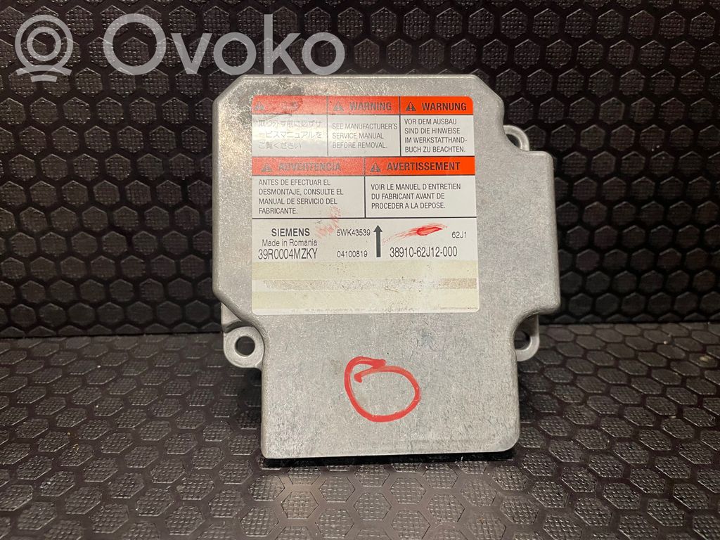 Suzuki Swift I Airbag control unit/module 