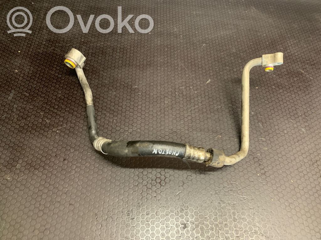 Volkswagen Phaeton Ilmastointilaitteen putki (A/C) 