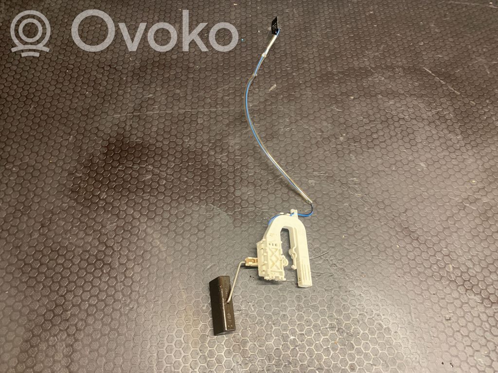 Volkswagen Phaeton Fuel level sensor 