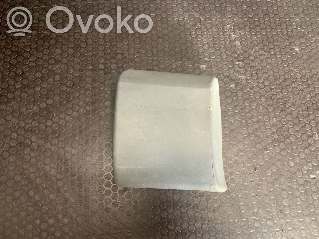 Opel Vivaro Listwa drzwi przednich 