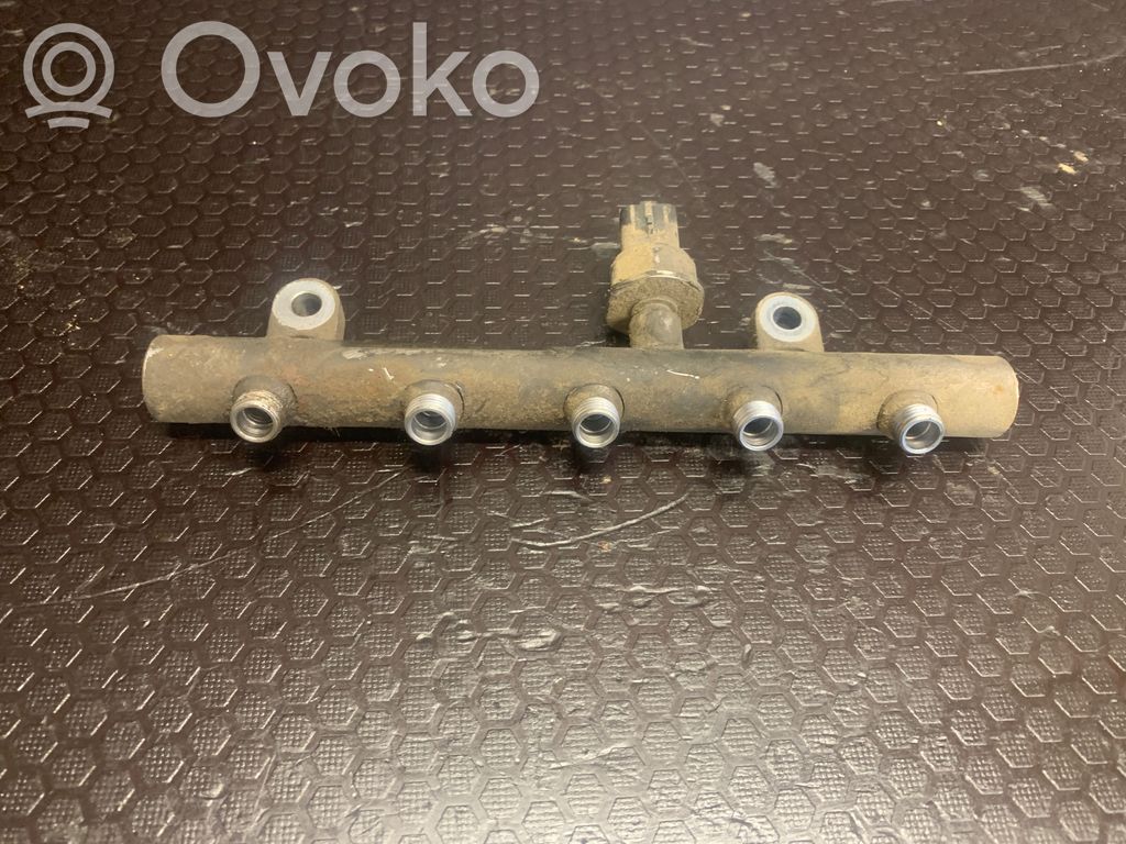 Volvo V50 Linea principale tubo carburante 