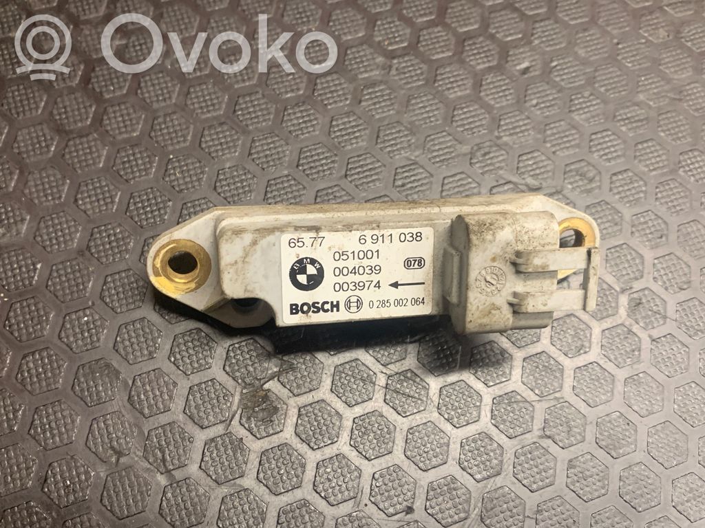 BMW X5 E53 Oro pagalvių smūgio daviklis 