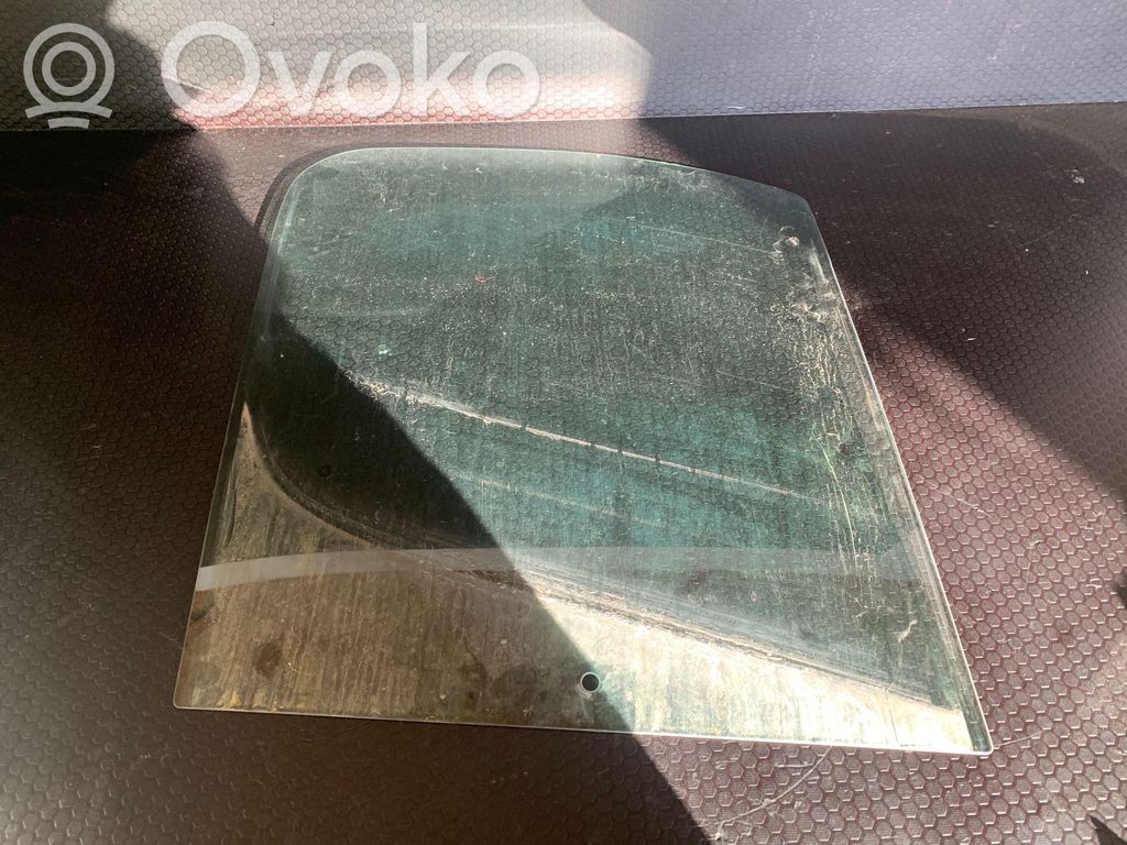 Renault Trafic II (X83) Front door window glass four-door 
