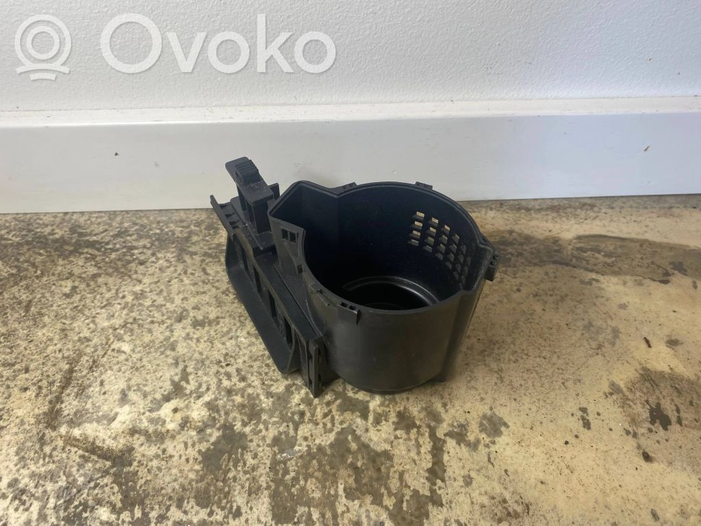 BMW 3 E90 E91 Cup holder front 