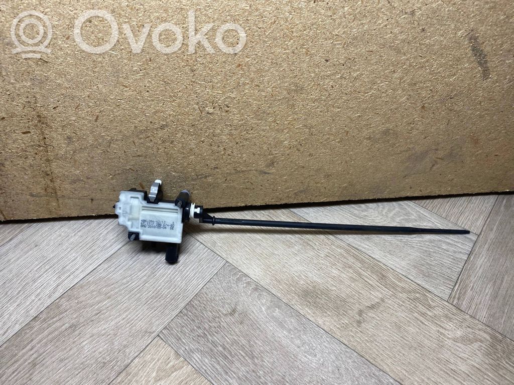 Siłownik klapki wlewu paliwa   7200674,67117200674