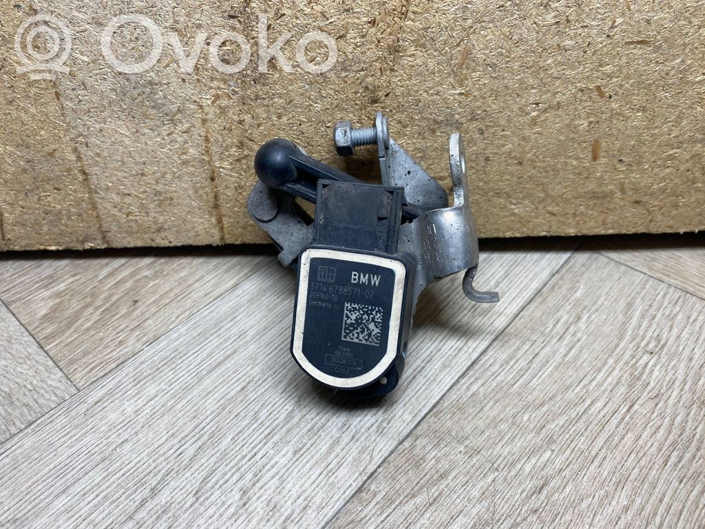 Czujnik poziomowania świateł osi przedniej   6788571,37146788571,3714678857102,37146784072,37146788569,37146860843,6778264,677826402