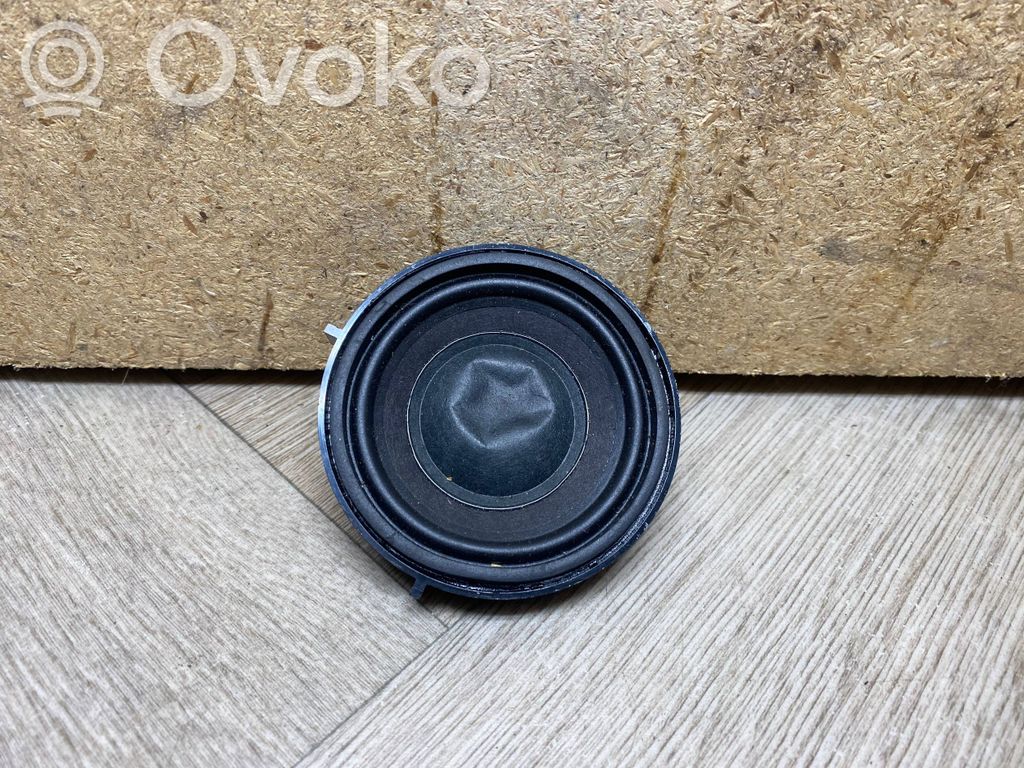 BMW 3 F30 F35 F31 Paneelikaiutin 