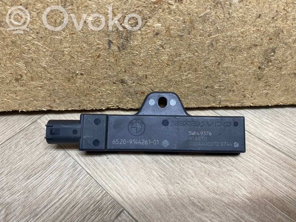 BMW 7 F01 F02 F03 F04 Antena wewnętrzna 