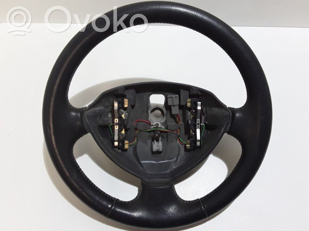 Ohjauspyörä   8200014857D