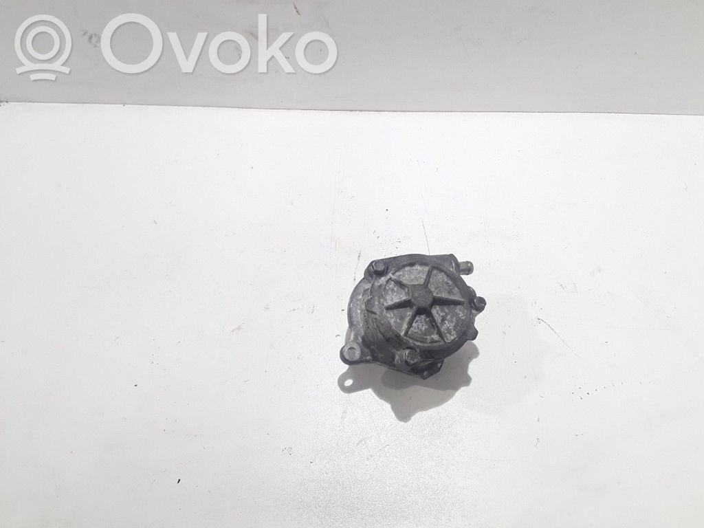 BMW 5 E39 Vacuum pump 
