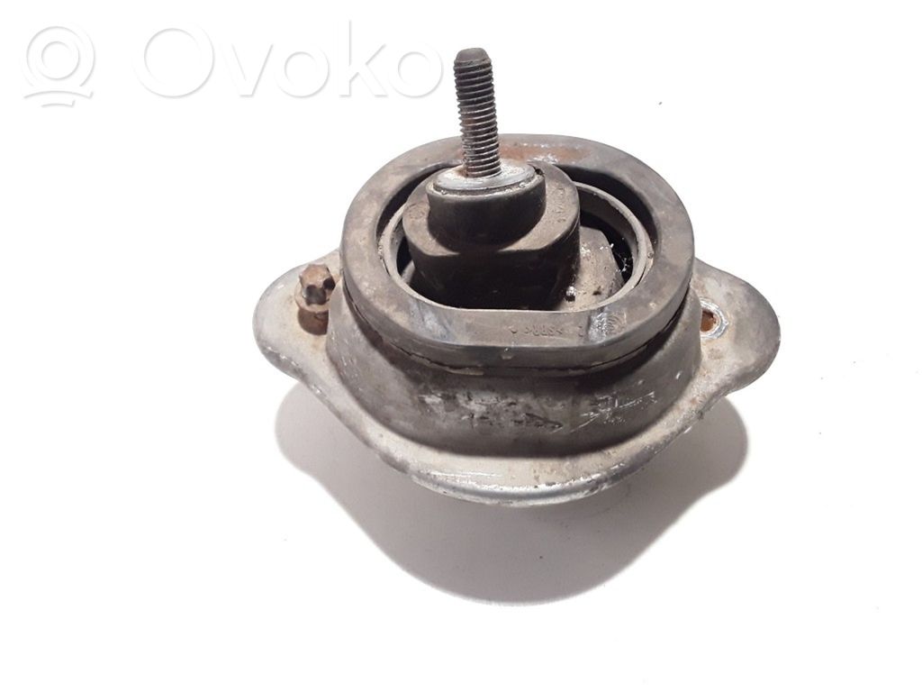 BMW X5 E53 Engine mount bracket 